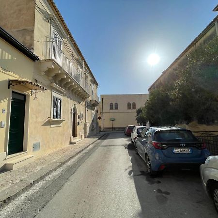 Hotel Casa Crispi Noto Exteriér fotografie